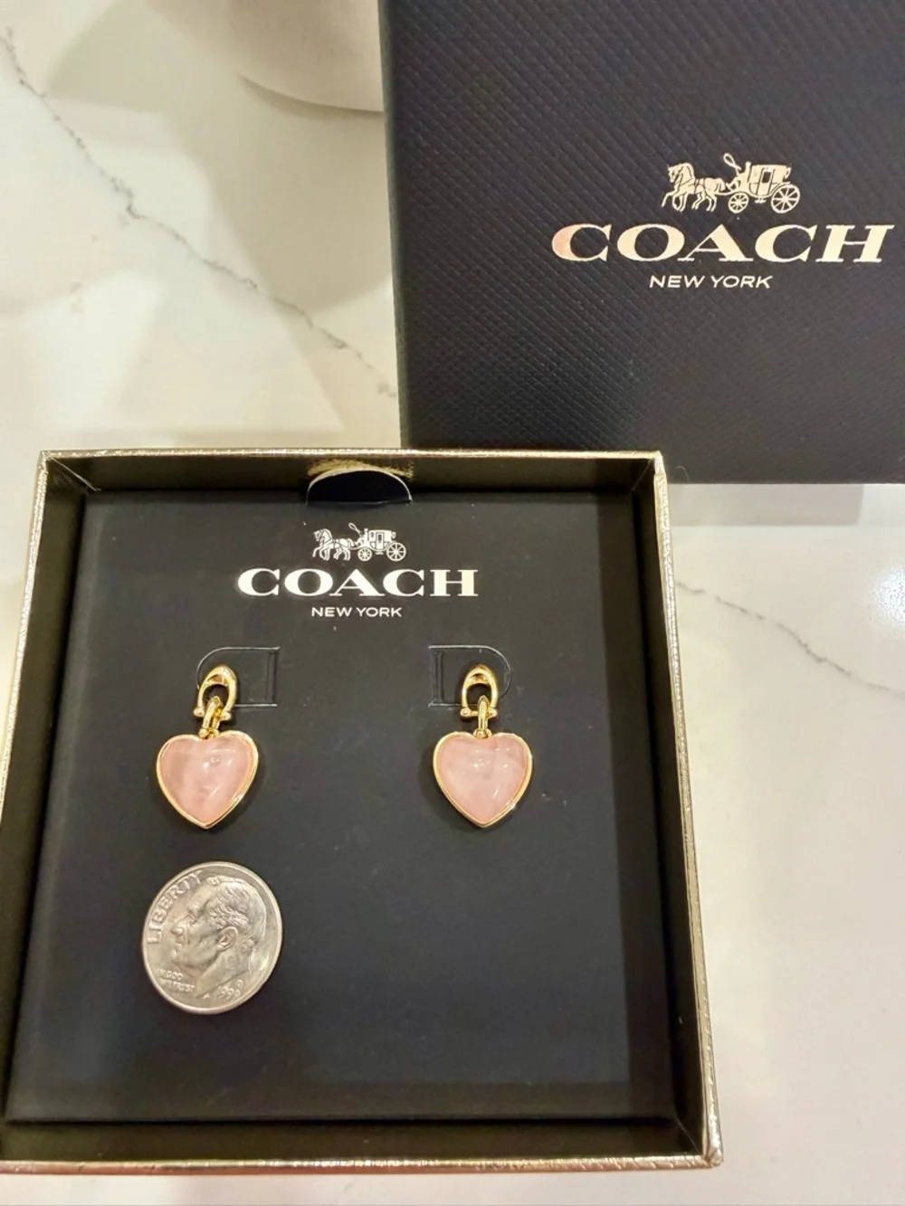 COACH Semi-precious Rose
Quartz Heart Drop gold-tone
Signature C link Earrings - Picture 3 of 6
